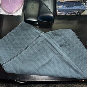 Women’s Aerie Offline biker shorts